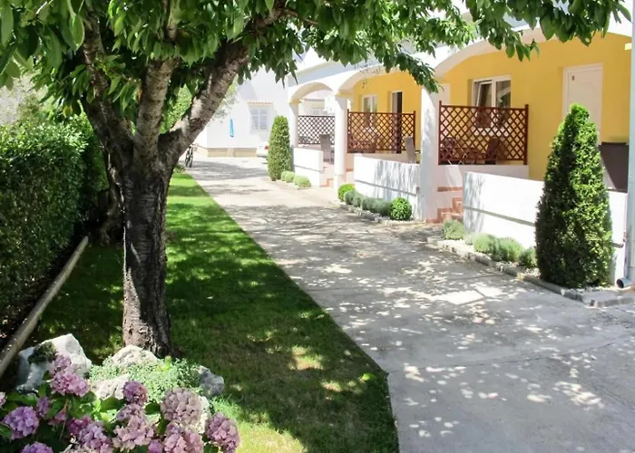 Tino Apartment Sukošan